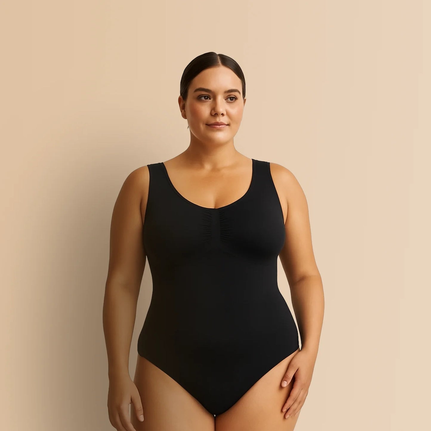 Clari | Tuta modellante con spalline larghe